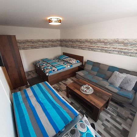 Apartman S Privatni Virivkou Бзенец Экстерьер фото